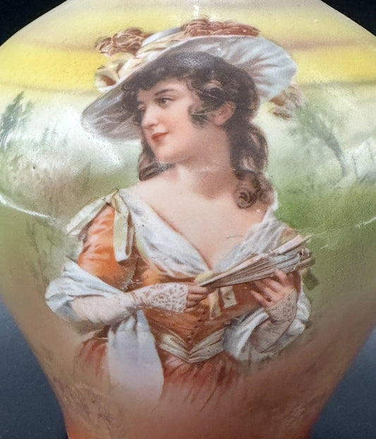 ドイツ製 ロイヤルバイロイト ヴィクトリアン女性(扇子)肖像画入り 花瓶/ベース ヴィンテージ