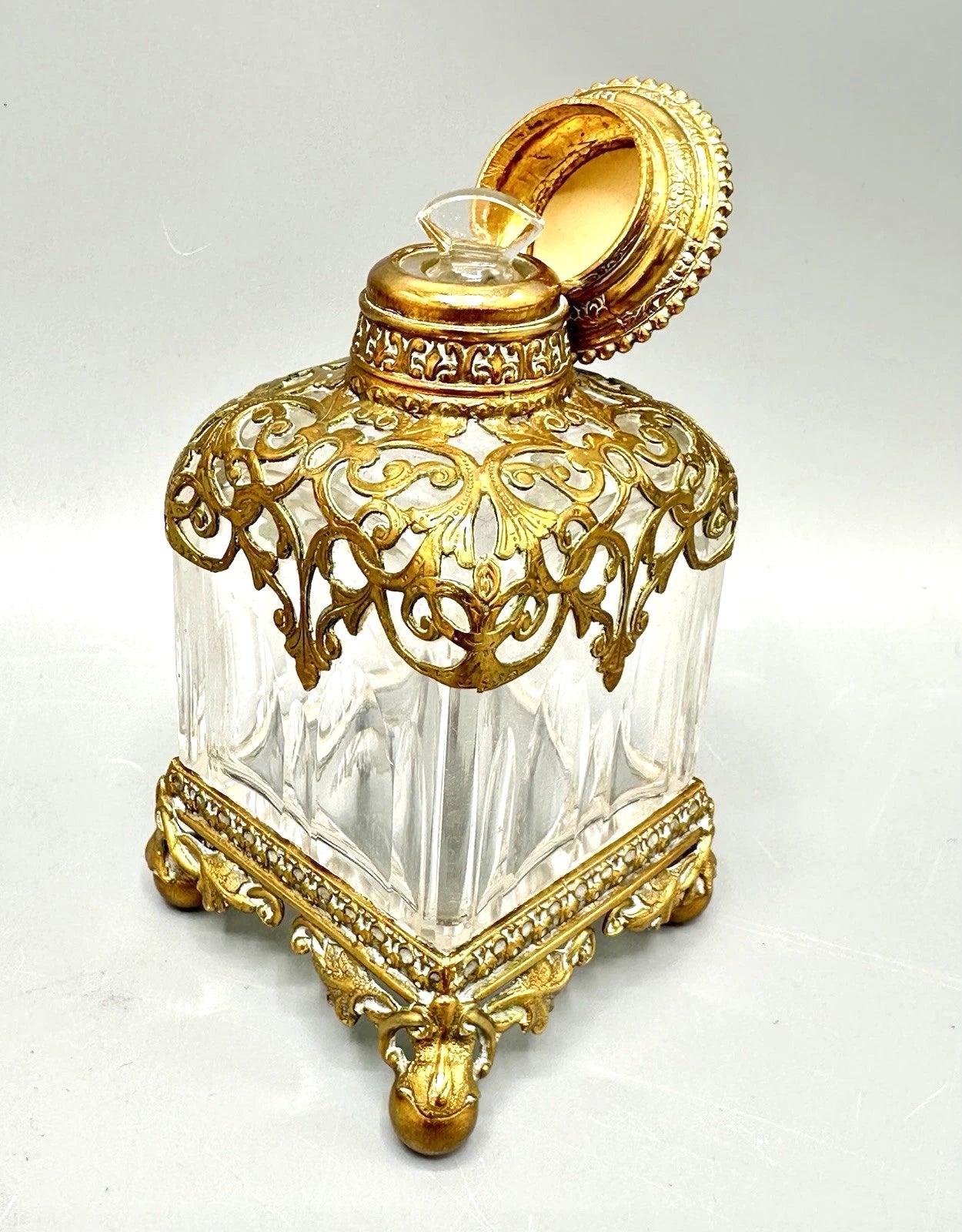 グランドツアー パレ・ロワイヤル 香水瓶 ＆ アンティーク ベルプル