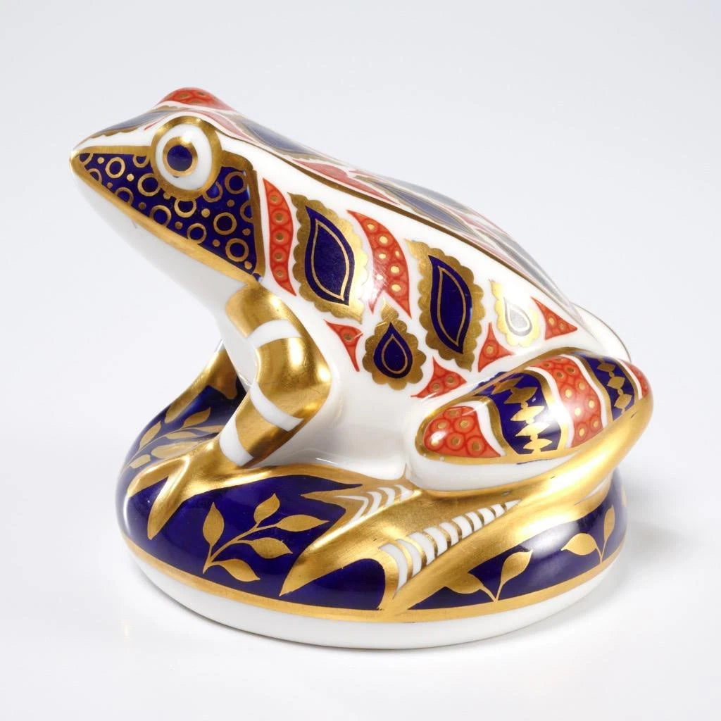 英国製 ロイヤルクラウンダービー 伊万里様式 磁器製カエル ペーパーウェイト（約7.5×10cm）