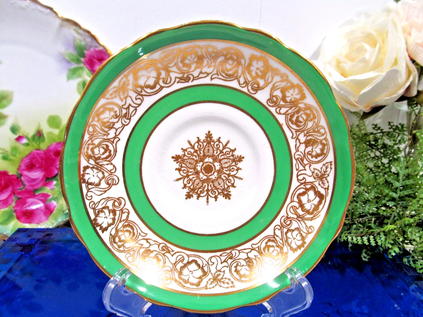 英国製 ハマースレイ ライムグリーン＆金彩 ティーカップ＆ソーサー