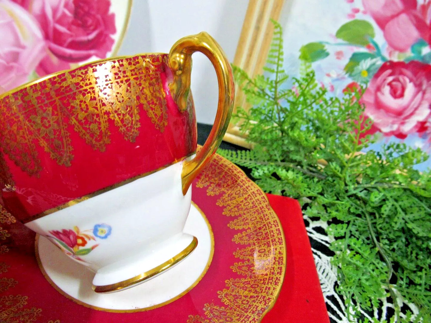 英国製 ハマースレイ 赤い花柄 ピンクローズ ティーカップセット